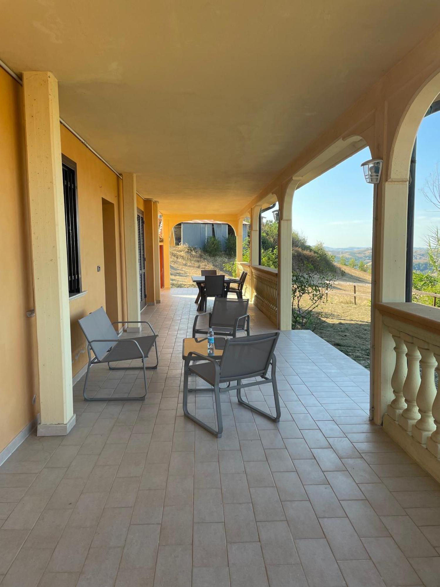 Dimora Villa Agreste Castilenti 外观 照片